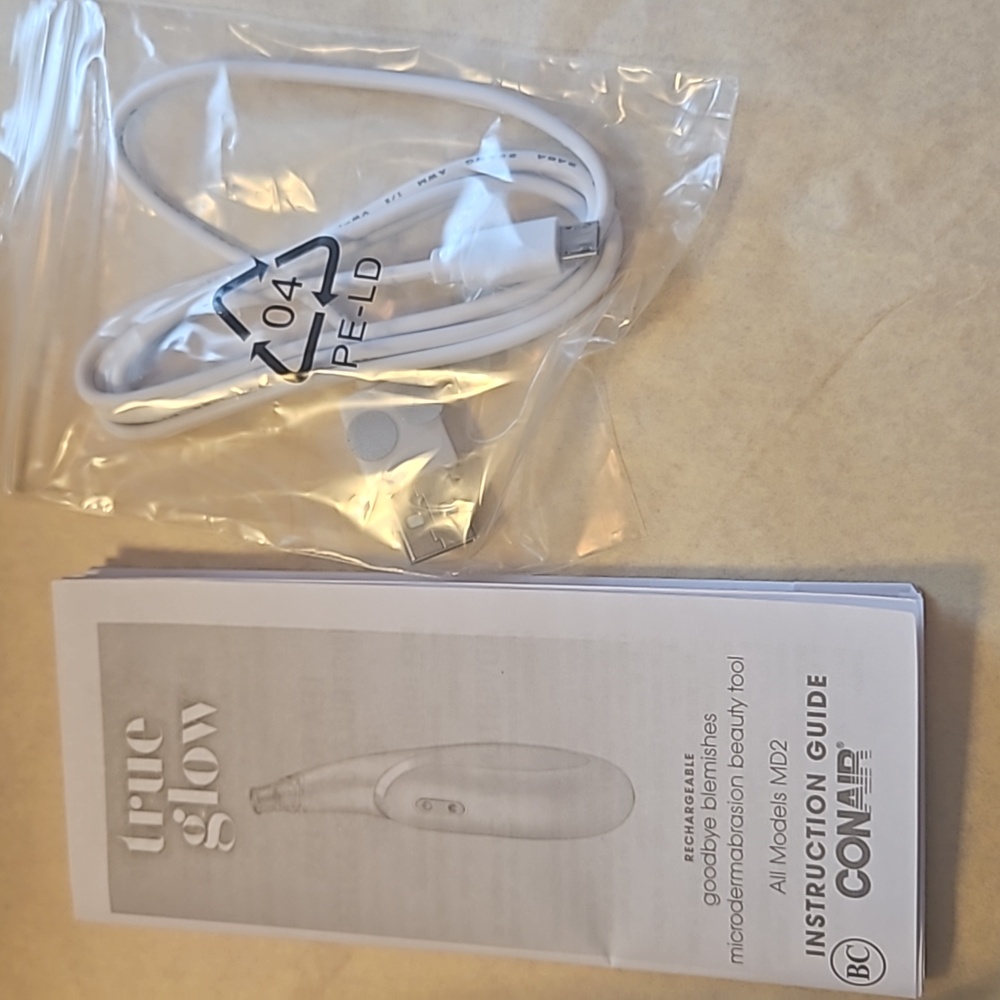 Conair, Microdermabrasion beauty tool - Picture 10 of 11